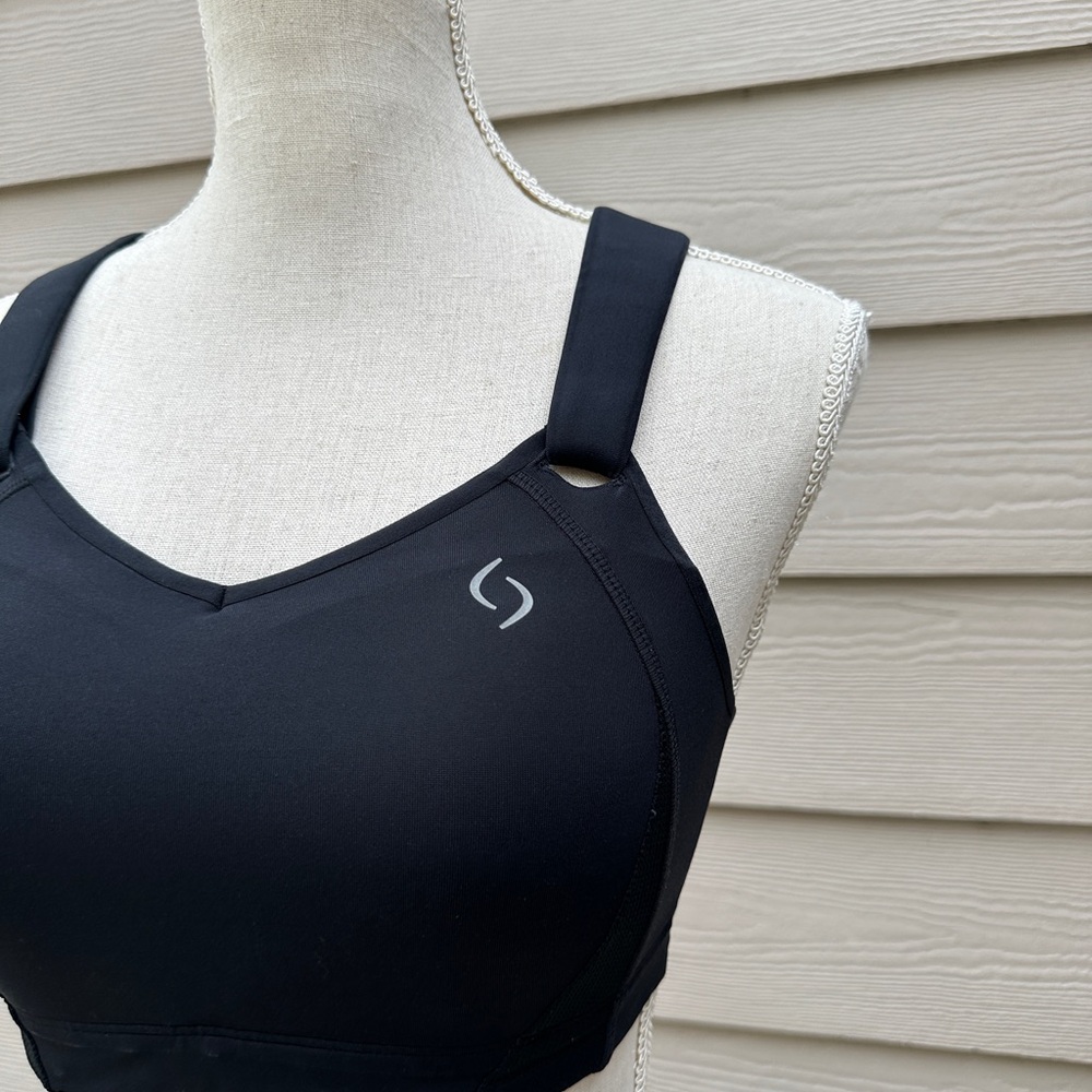 Moving Comfort Sports Bra Medium Impact Unlined WF Womens 34C Black (A18) - Picture 3 of 7